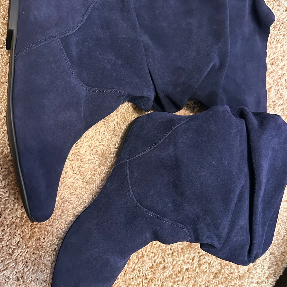 NEW - STEVE MADDEN BLUE SUEDE SLOUCH BOOTS - Picture 2 of 11